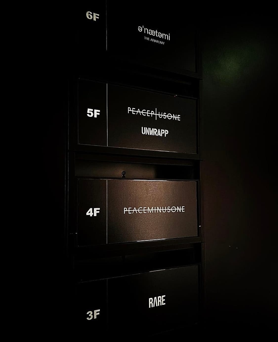 지드래곤 motte 3 월드투어 스카프 멀티 상품이미지1