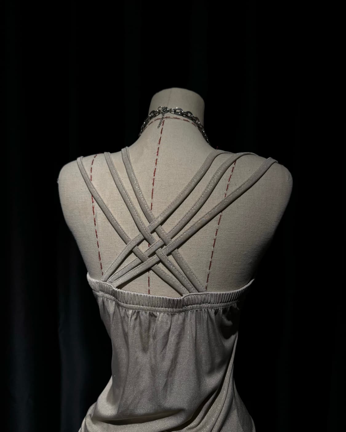 글리터 백 스트랩 포인트 탑 상품이미지1