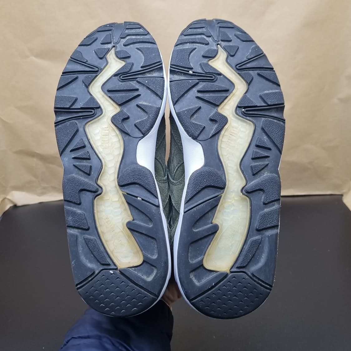 푸마 R698 여성운동화240  상품이미지3