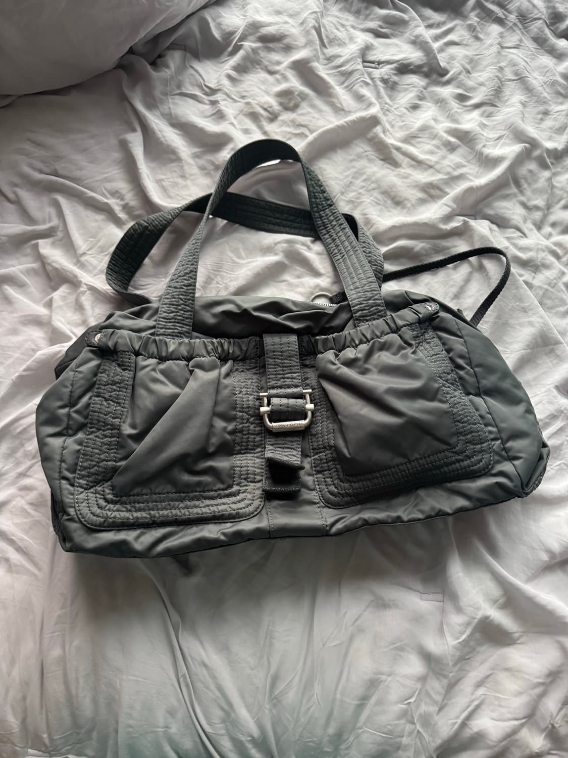 Calvin Klein 캘빈클라인 멀티포켓 보스턴백 상품이미지1