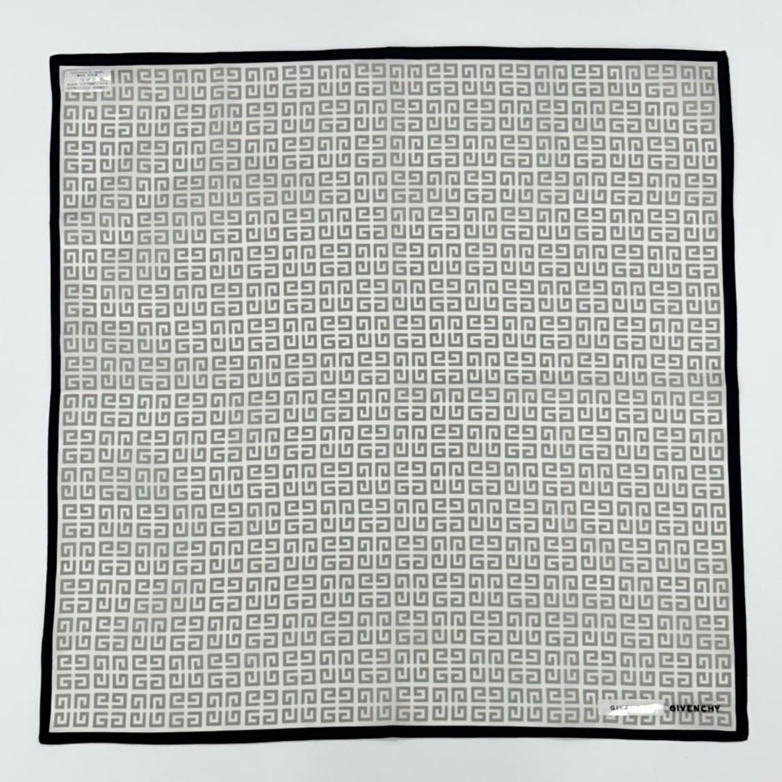 (새상품) givenchy / 지방시 쁘띠스카프 손수건 상품이미지2