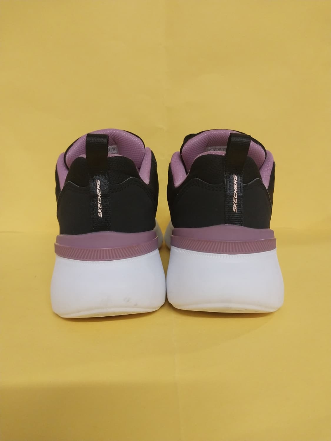 여성 스케쳐스 스케치-에어 다이나마이트 2.0 운동화 (240) 상품이미지4