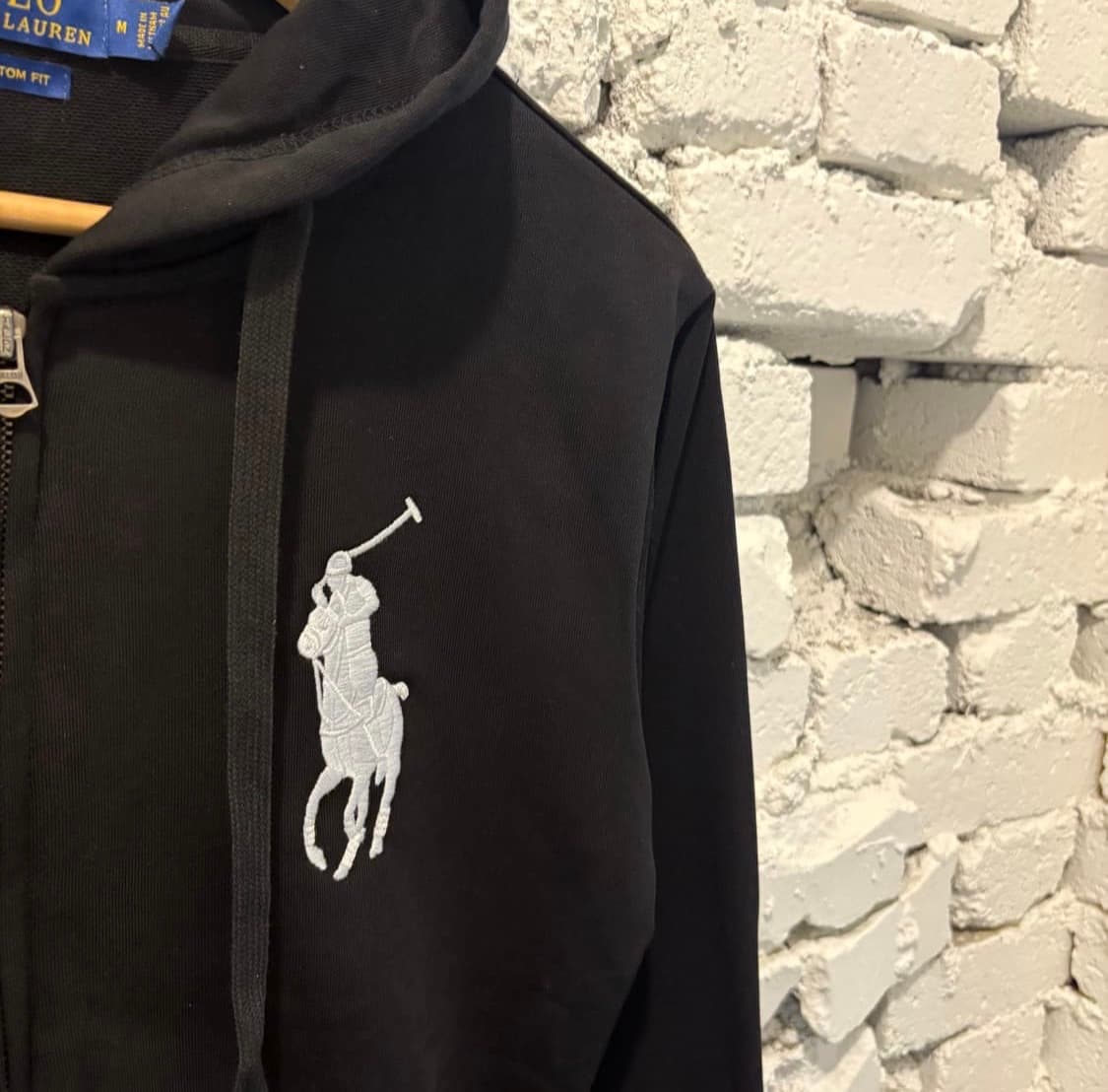 폴로 빅포니3 블랙 후드집업 판매합니다 상품이미지3