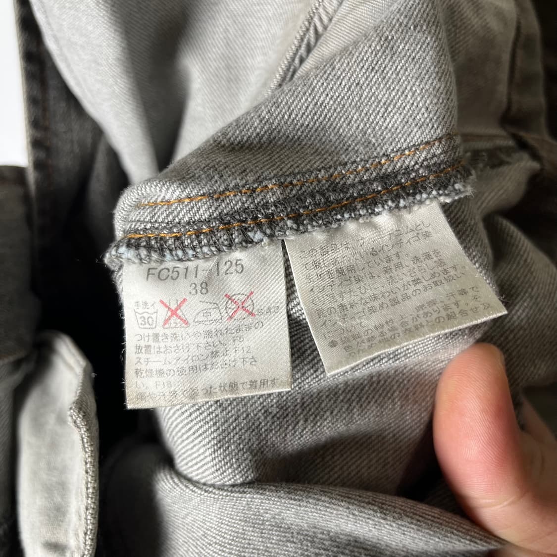 [Burberry] 버버리 블루라벨 워싱 미디 데님자켓 상품이미지7