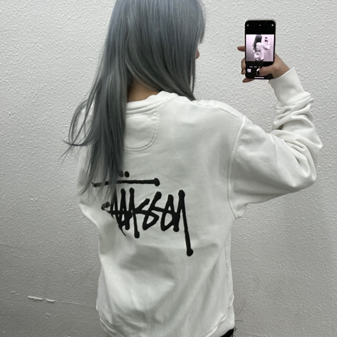 스투시 백로고 화이트 맨투맨 M 상품이미지3