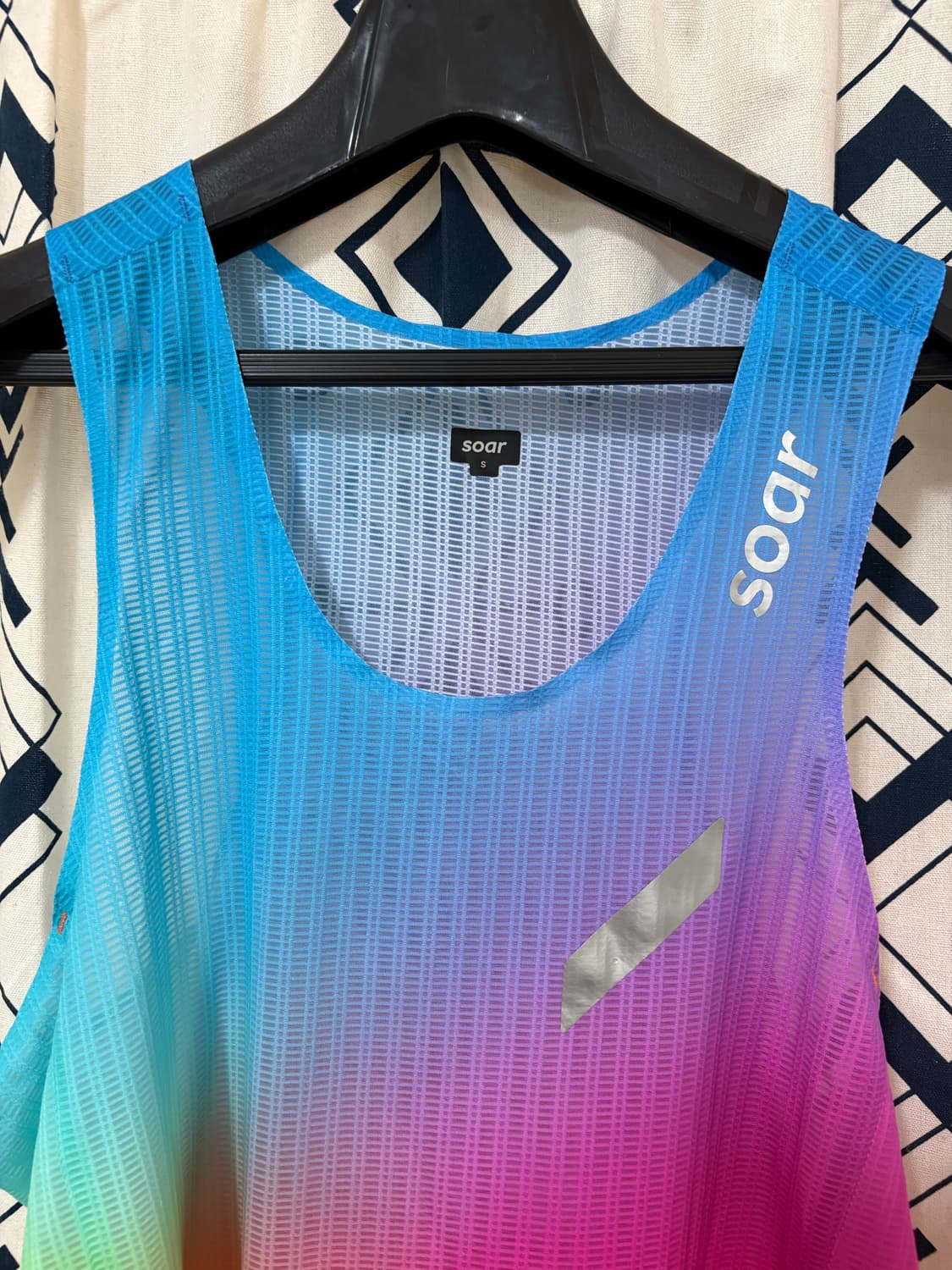 소어 러닝 맨즈 프린티드 테크 싱글렛 레인보우 상품이미지3