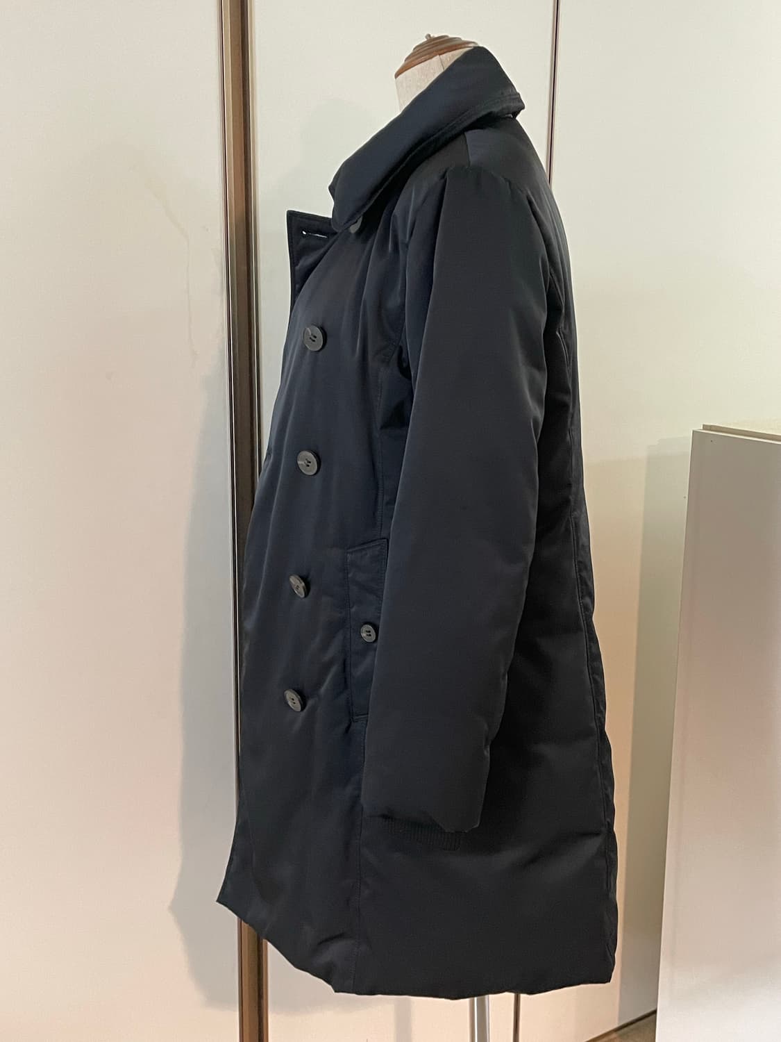 Theory 띠어리 패딩자켓   사이즈 S 상품이미지3