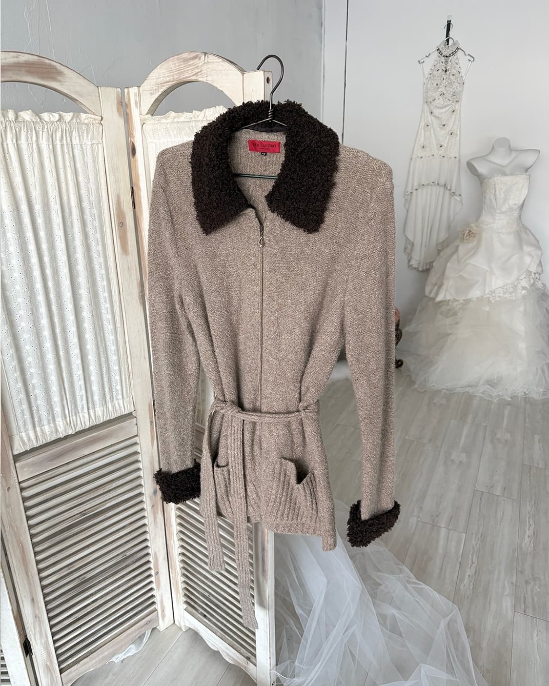 Mute beige wool knit zip-up 상품이미지1