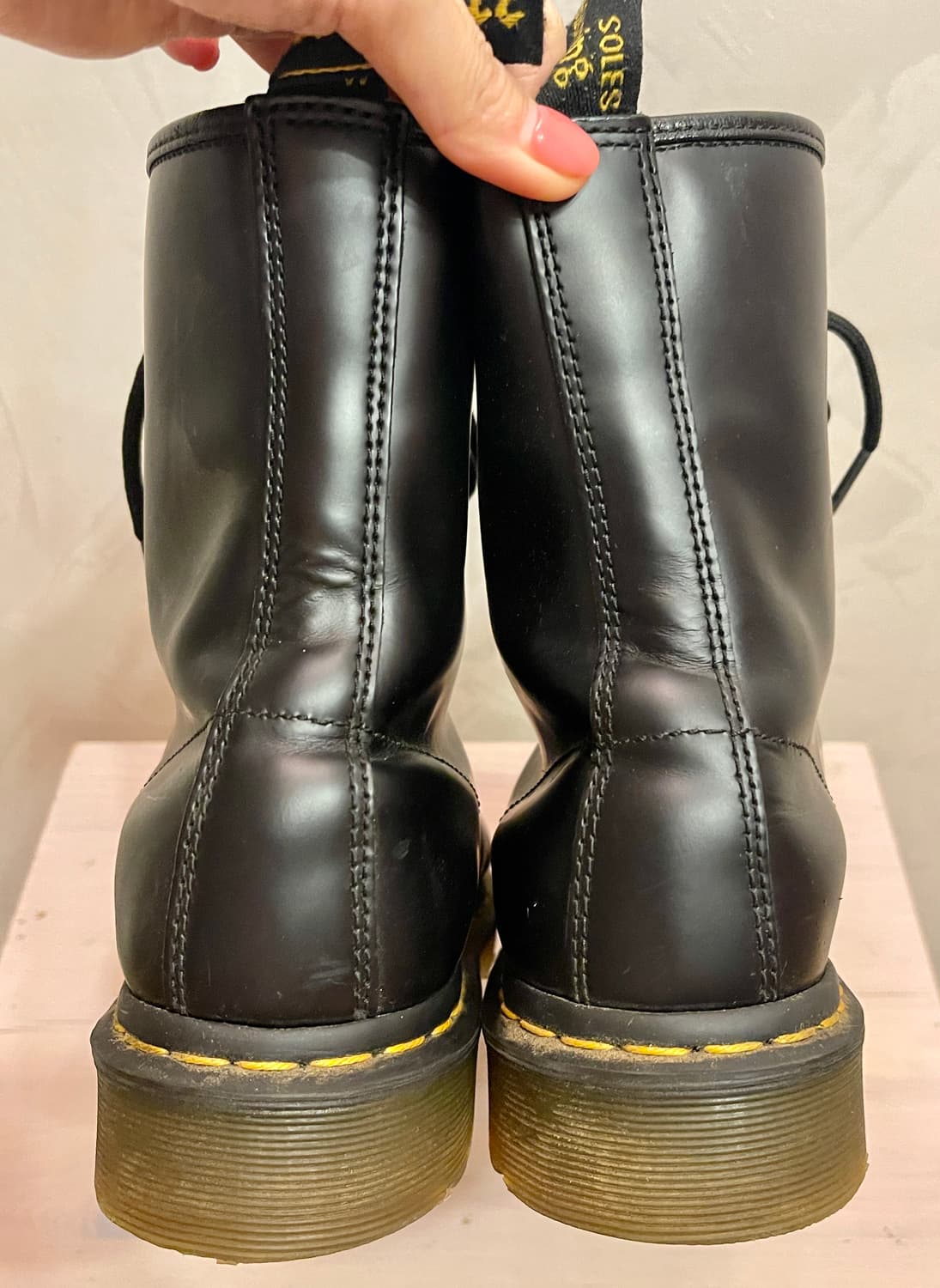 닥터마틴 1460 8홀 블랙 (UK8/42)  상품이미지7