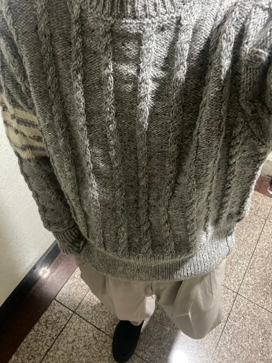 톰브라운 니트 상품이미지2