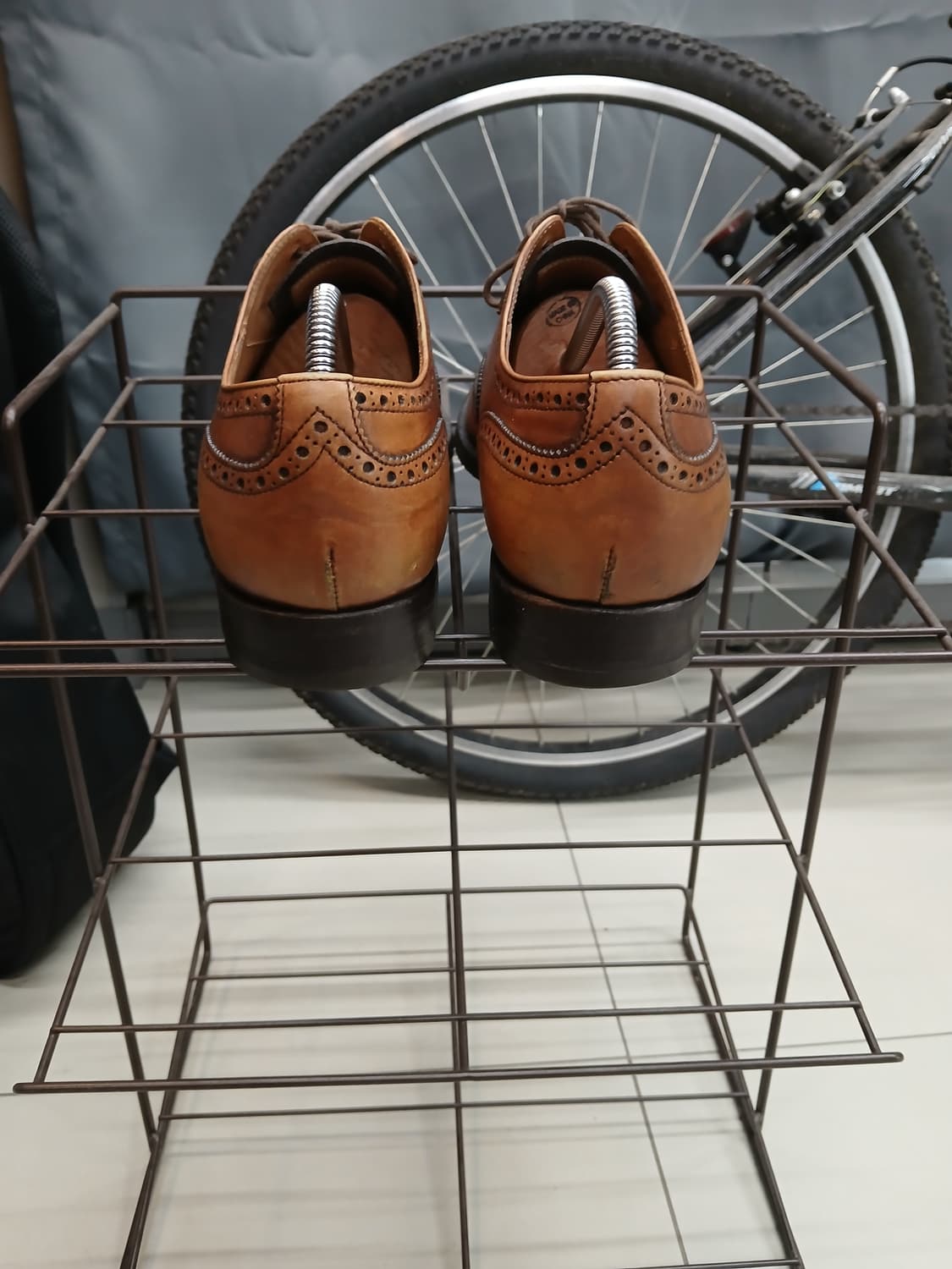 처치스 윙팁 270 시티레인지 상품이미지3