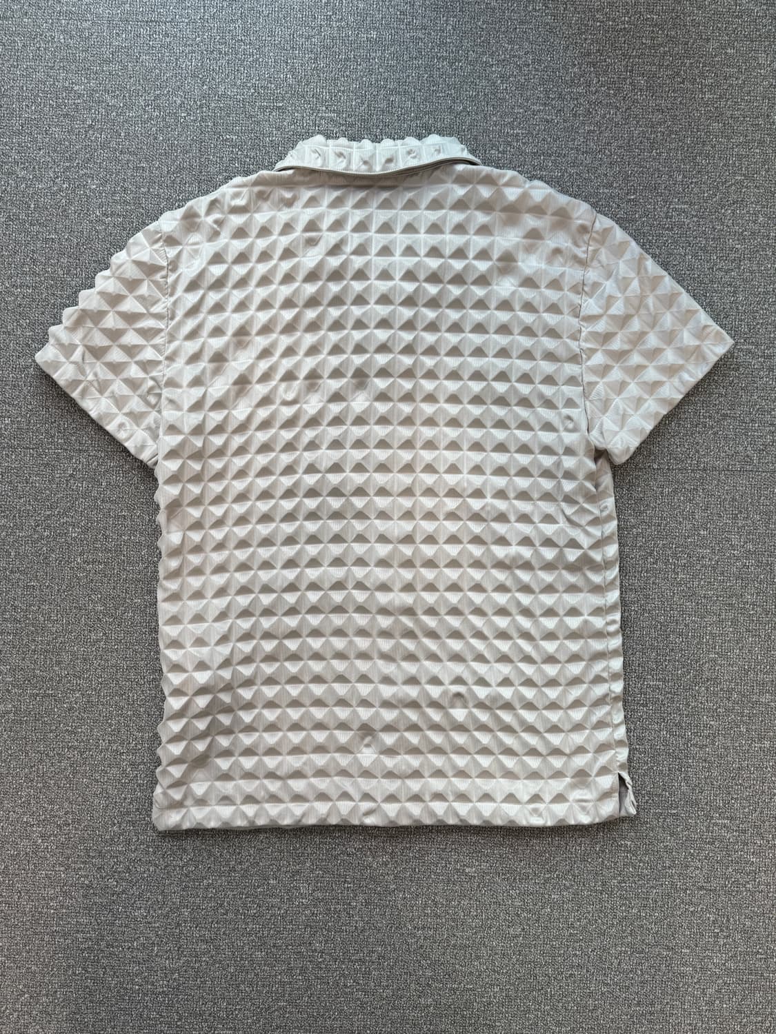 22SS 강혁 피라미드 엠보싱 에어백 하프 셔츠 XL 상품이미지4