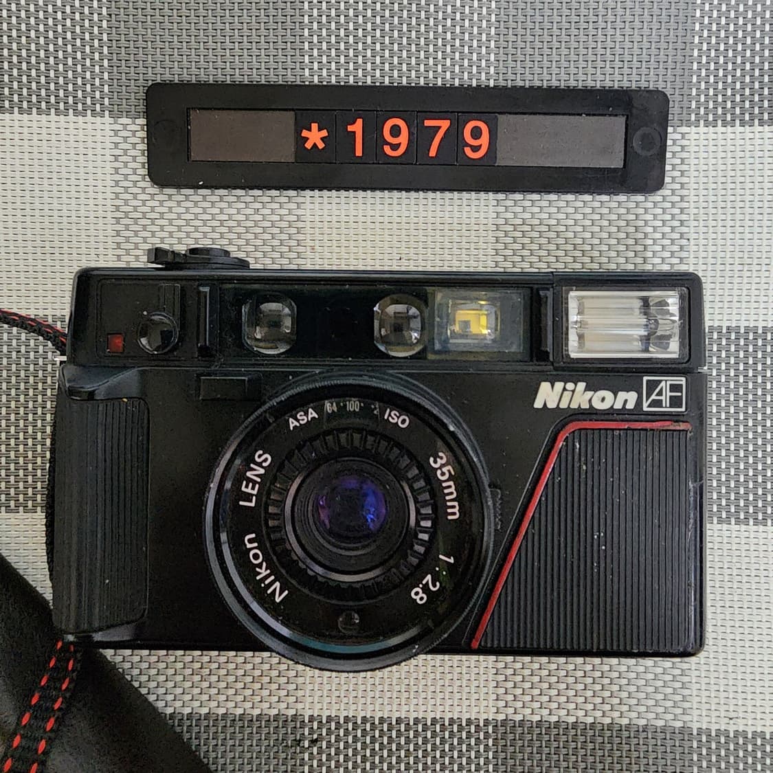 니콘 L 35 AF 필름카메라 파우치포함 상품이미지1