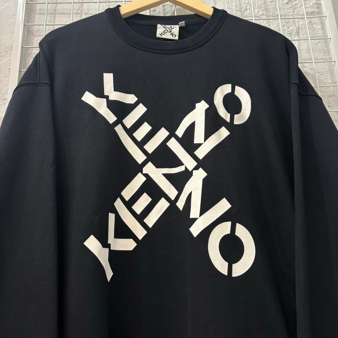 21fw 겐조 X 빅 로고 블랙 스웻셔츠 XL 상품이미지5
