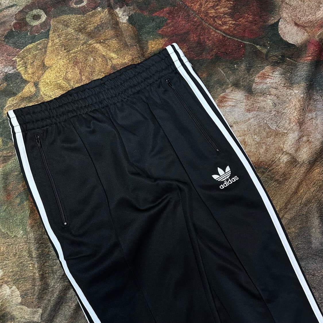 아디다스 빈티지 유로파 삼선 블랙트랙팬츠 L 상품이미지2
