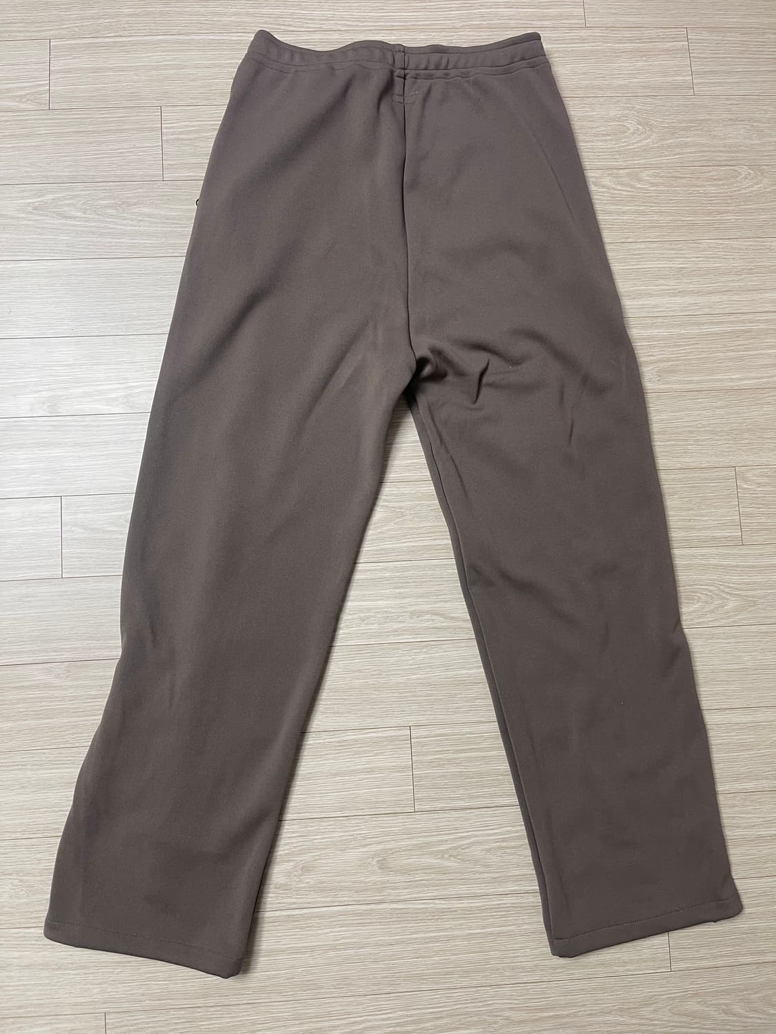 캐피탈 스무스 저지 코치 & 제퍼 스트레이트 팬츠 상품이미지4