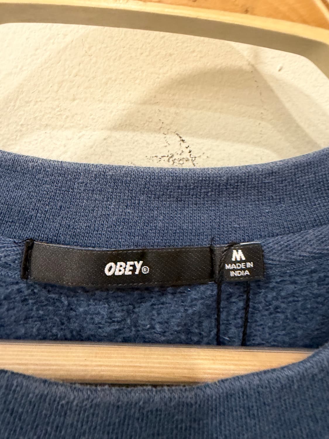 157. 오베이 맨투맨 상품이미지2