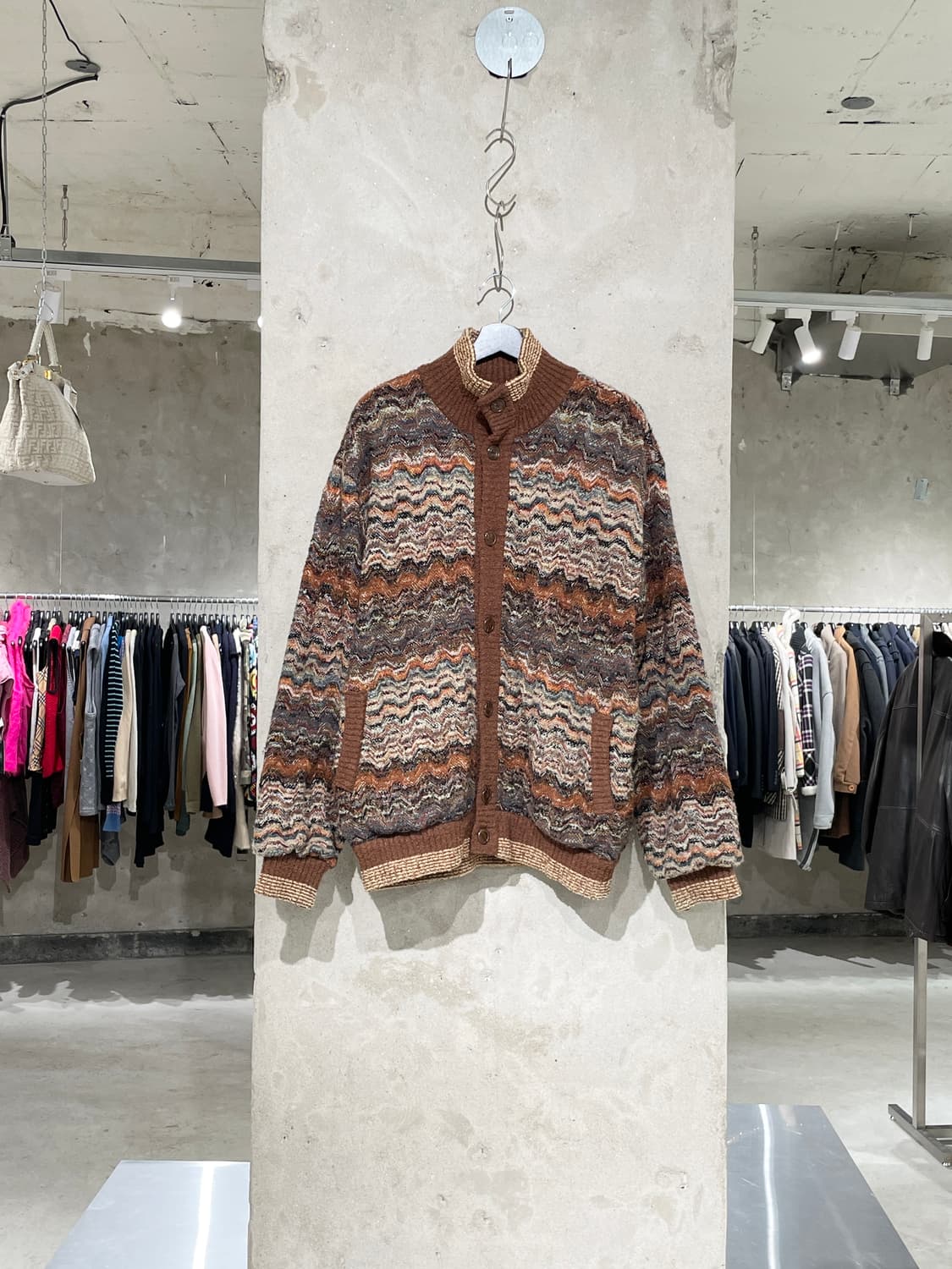 카페르도니 브라운 지그재그 폴라넥 버튼 울 자켓 상품이미지1