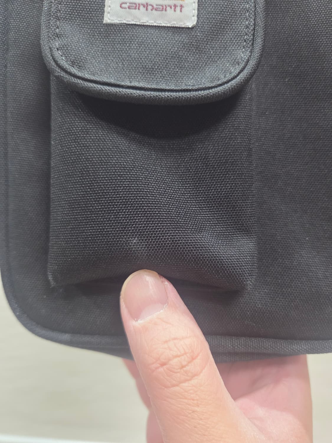 칼하트 미니 에센셜 백 상품이미지3