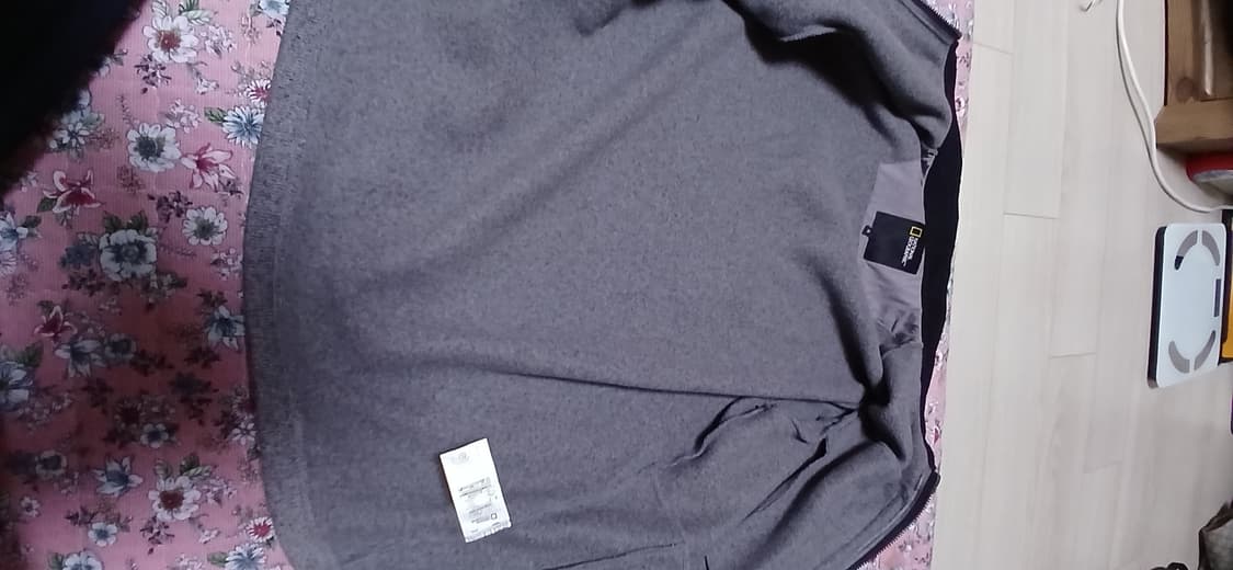 내셔널지오그래픽 니트 풀집업 재킷  상품이미지5