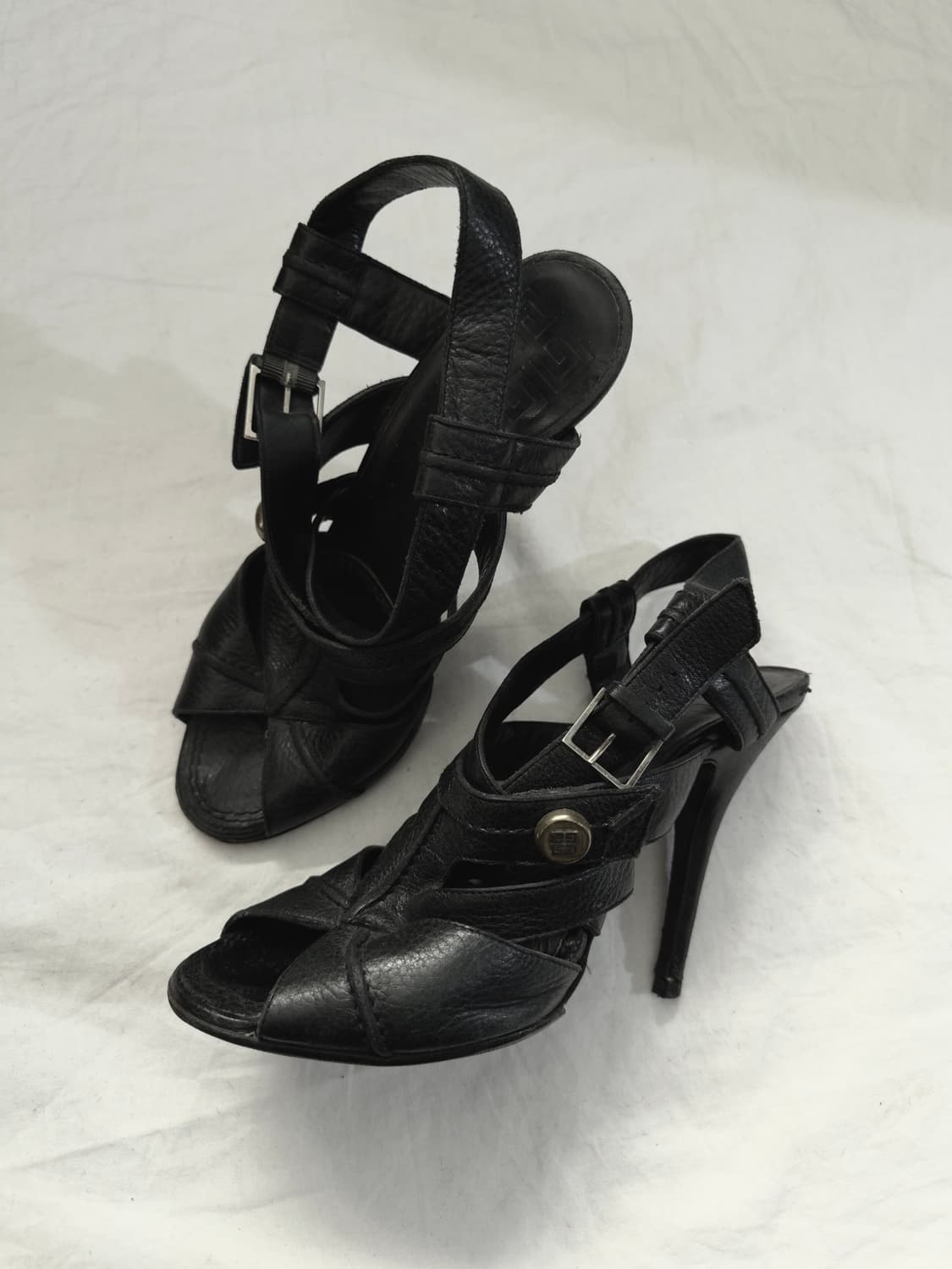 지방시 리카르도 티시 레더 스트랩 샌들 상품이미지1