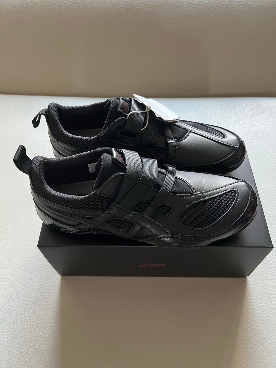 아식스 이세이미야케 하이퍼 테이핑 블랙 상품이미지3