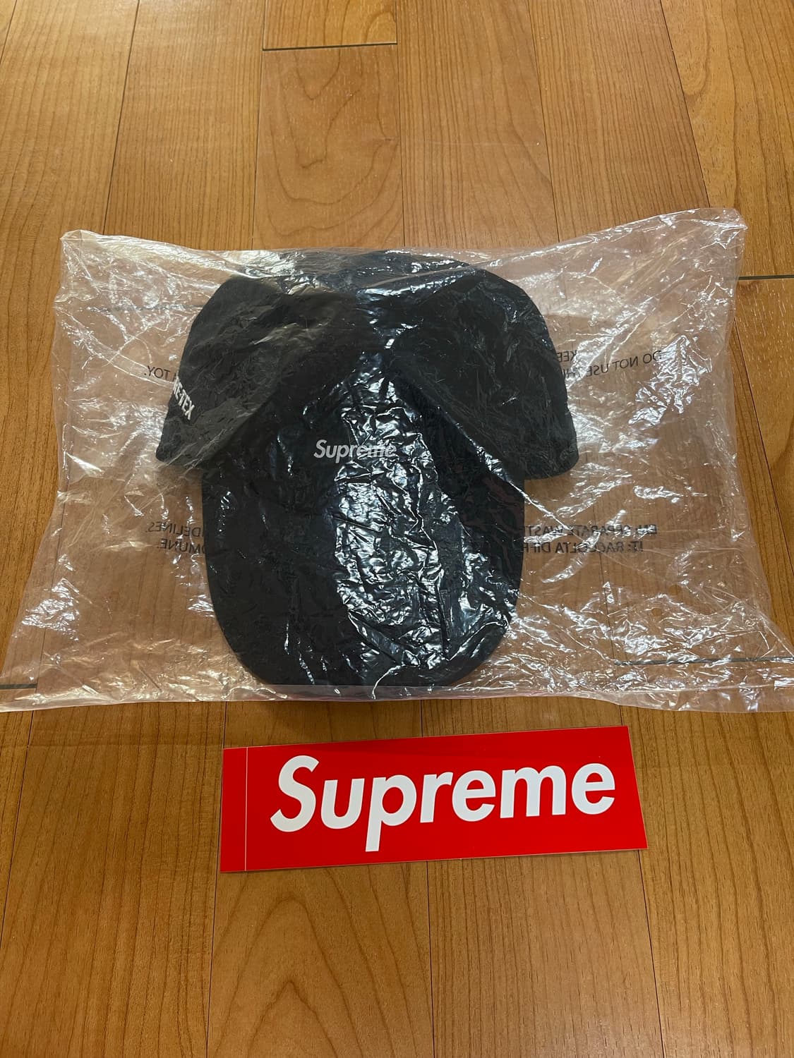 슈프림 23SS x 노스페이스 하일 파일 플리스 쇼츠 상품이미지9