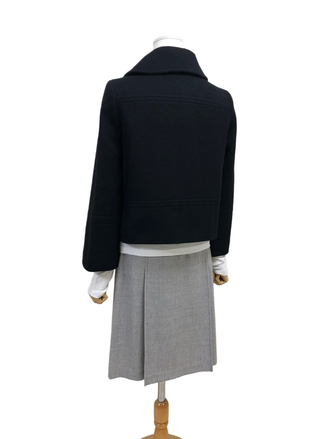 INED 블랙 숏 코트 상품이미지7