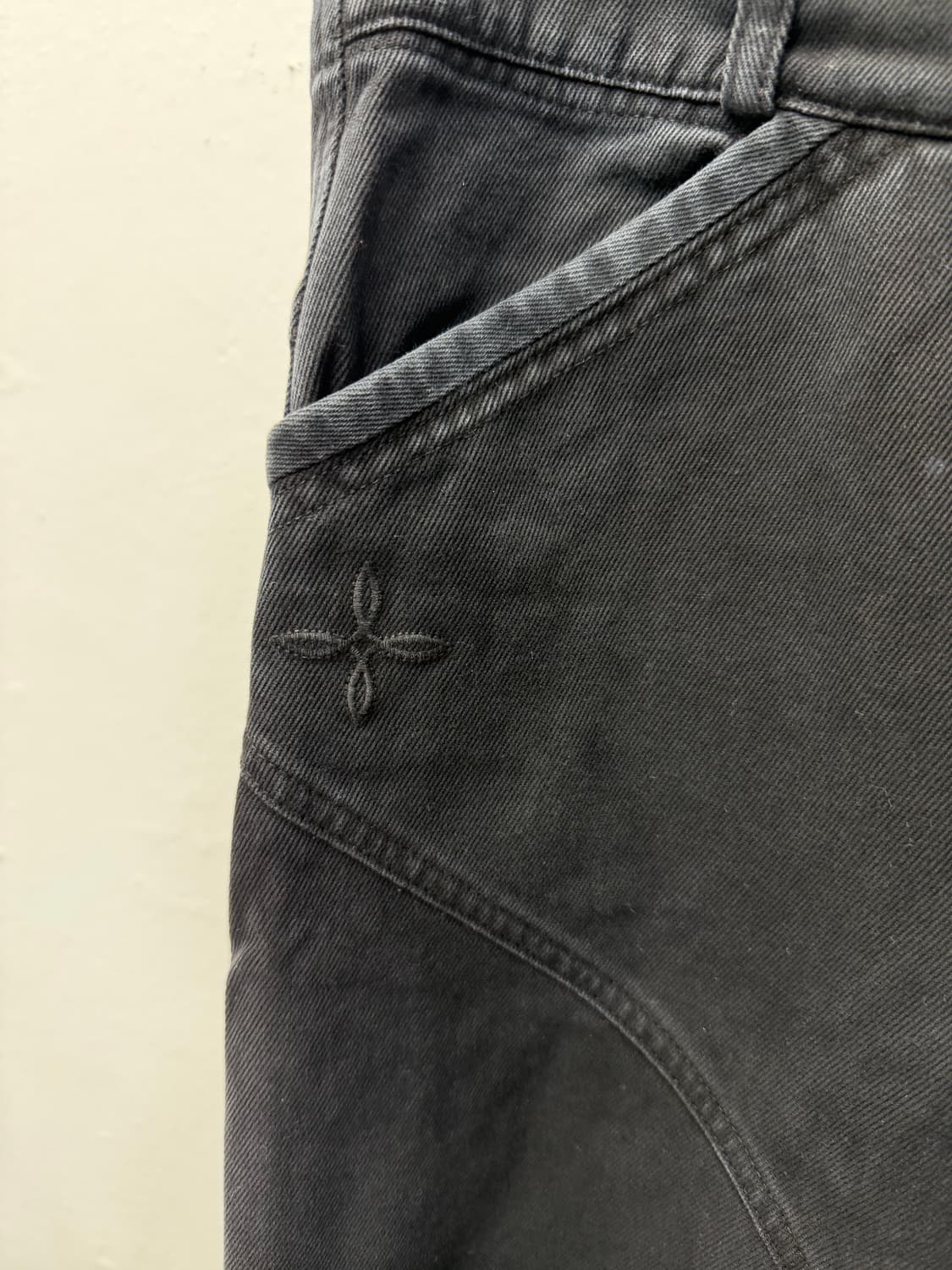 정품) 몬츄라 남성 블랙 데님팬츠 S 상품이미지4