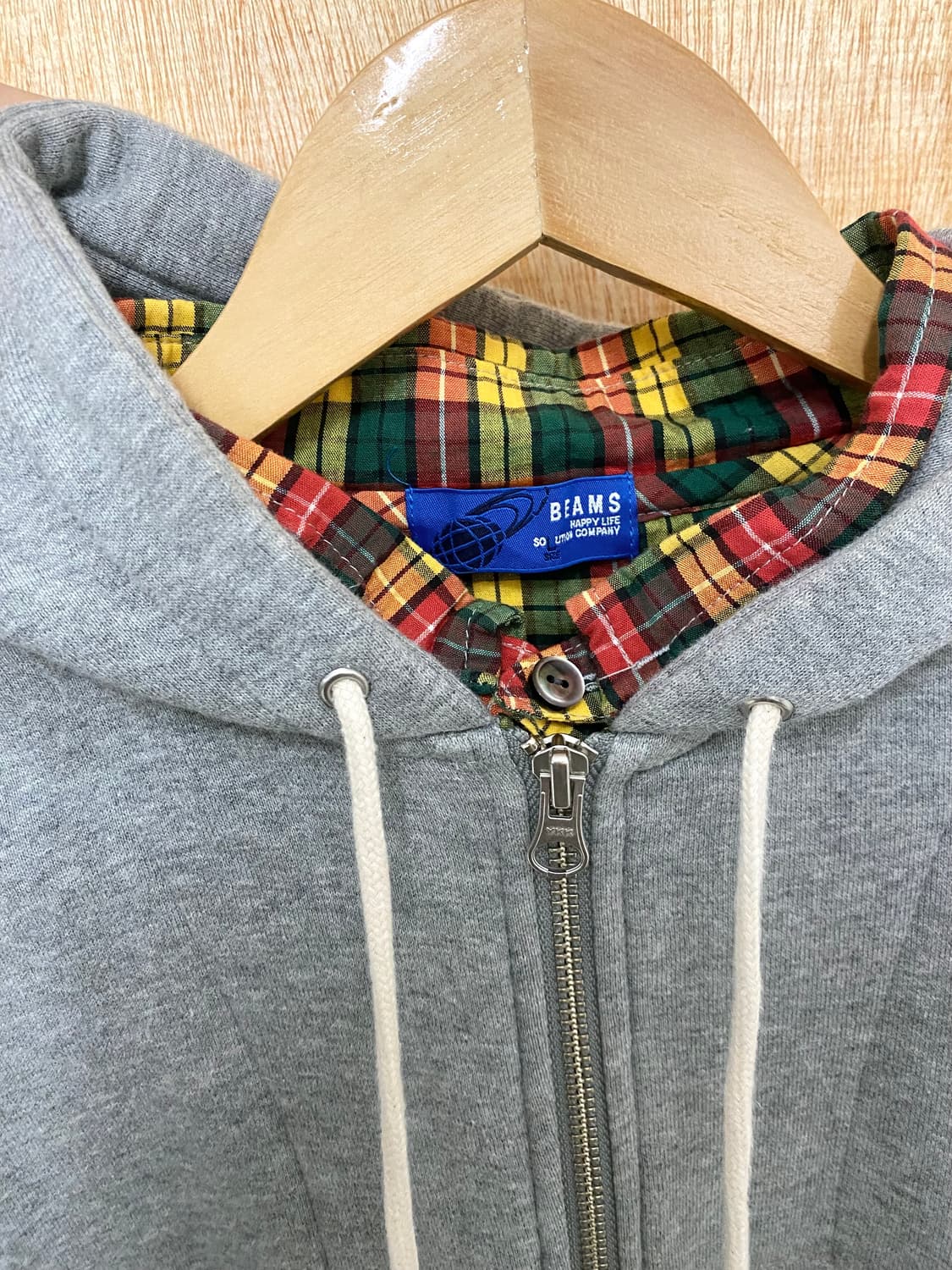 BEAMS layered hood zip-up 빔즈 레이어드 후드 집업 상품이미지7