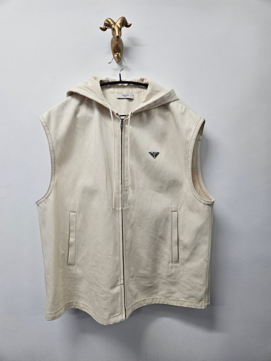 프라다 헤비코튼 후드베스트 아이보리 상품이미지1