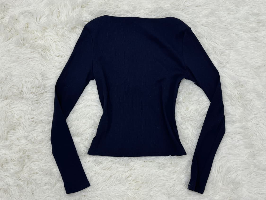 H&M 브이넥 긴팔티 상품이미지2