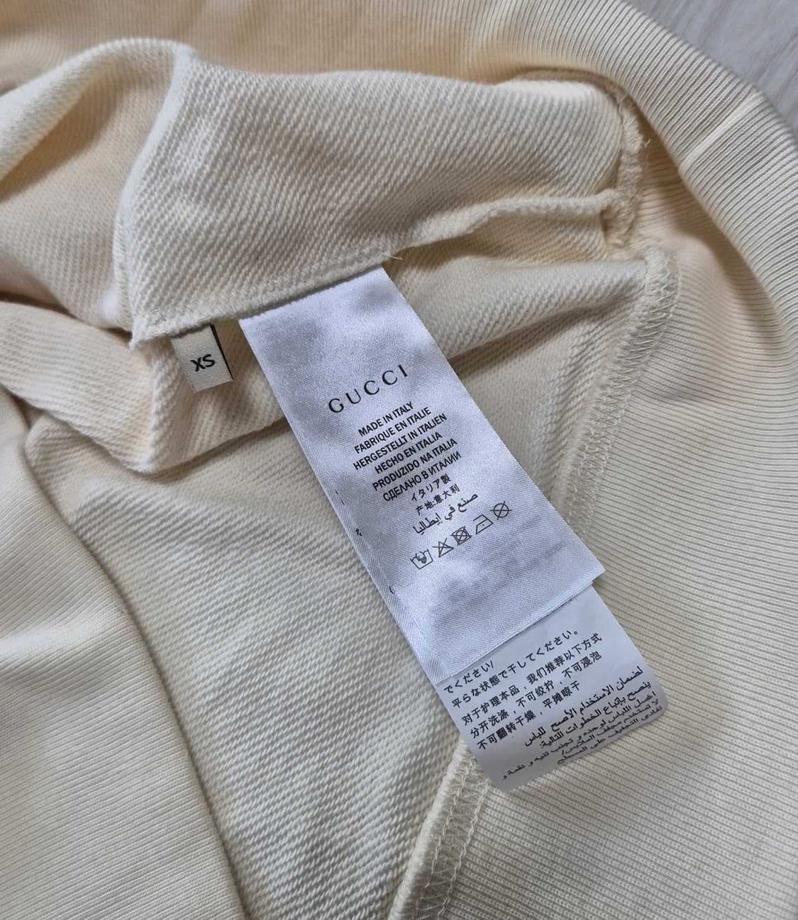 (정품) 구찌 아이보리 로고 맨투맨 XS 상품이미지4