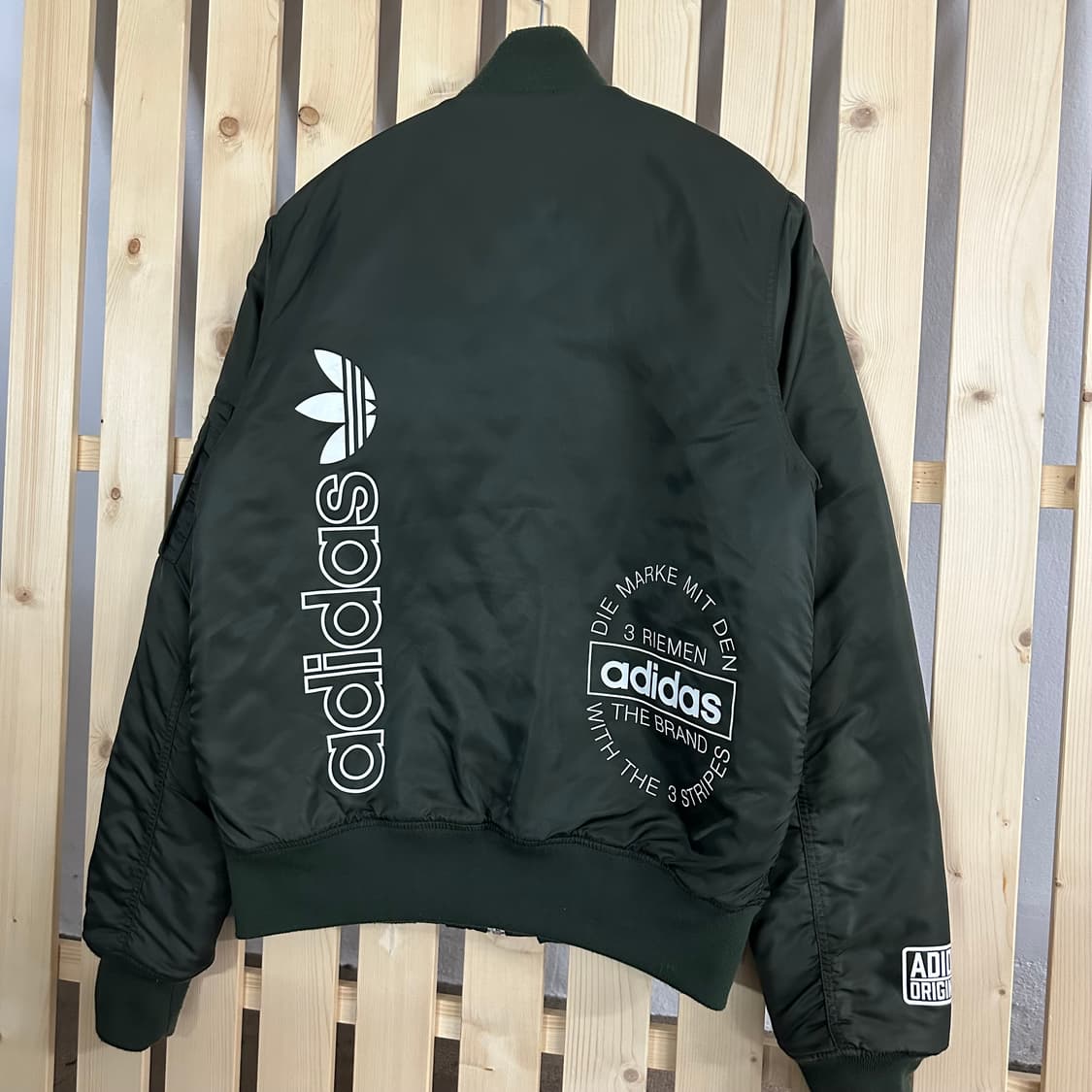 (M) 아디다스 카키 MA-1 항공점퍼 자켓 상품이미지4