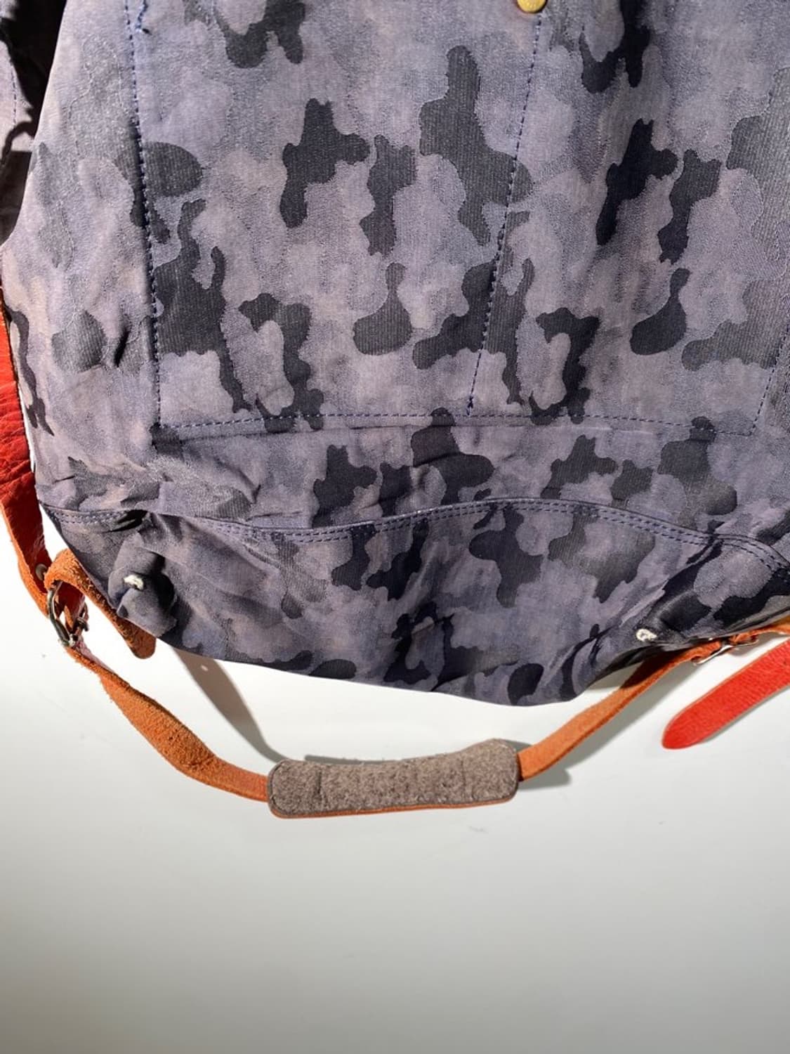 wishbone 카모플라쥬 크로스백 토트백 상품이미지6