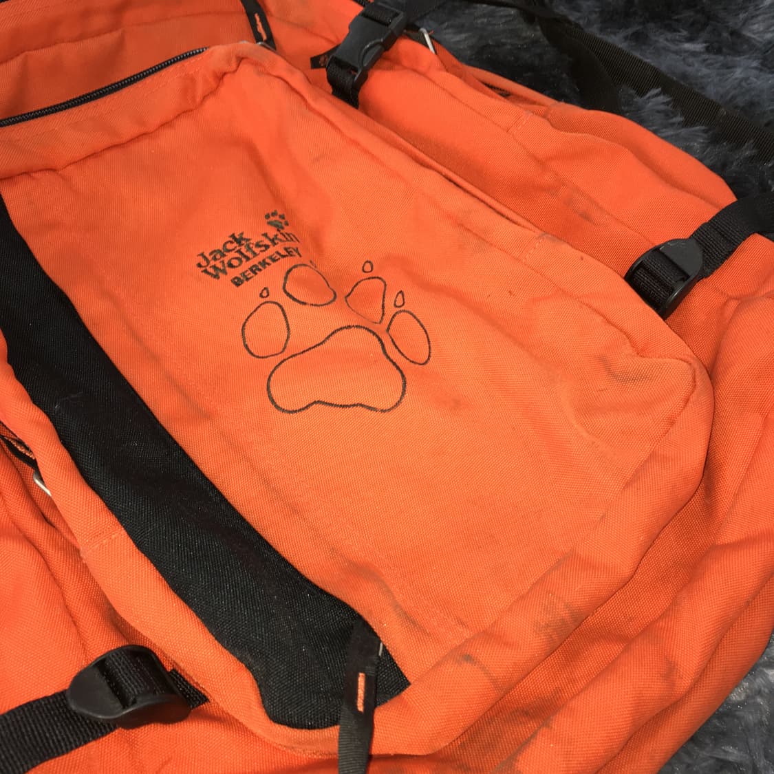 투티/0381 JACK WOLFSKIN BERKELEY 백팩 가방 오렌지 상품이미지4