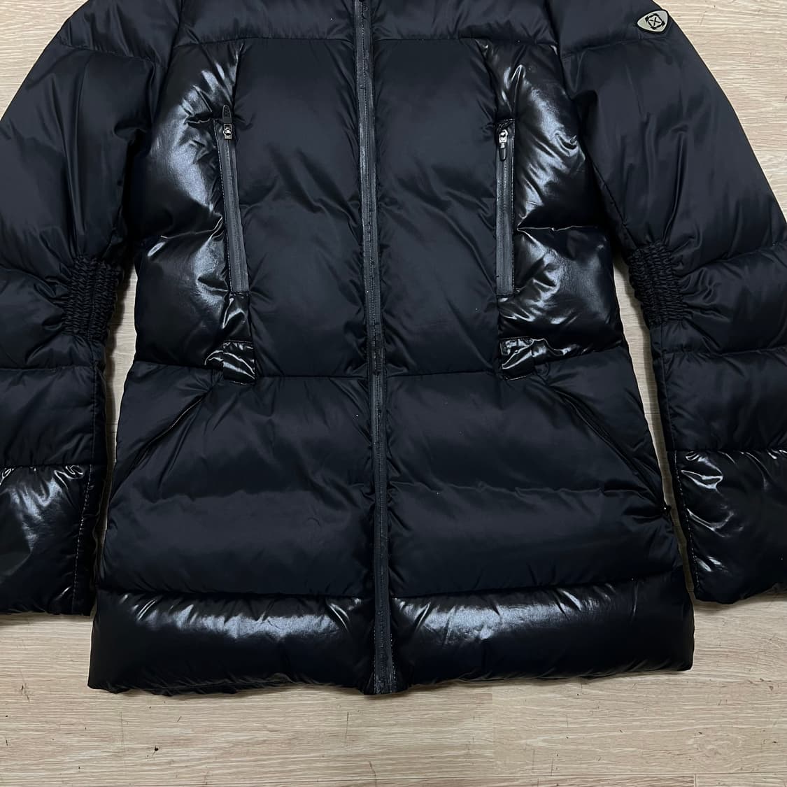 JDX 여성 골프웨어 구스다운 유광 배색 후드 패딩 [블랙] S/90 상품이미지3