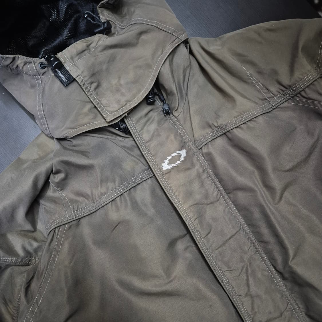 오클리 00's 소프트웨어 센터로고 XS사이즈 후드 자켓 상품이미지5