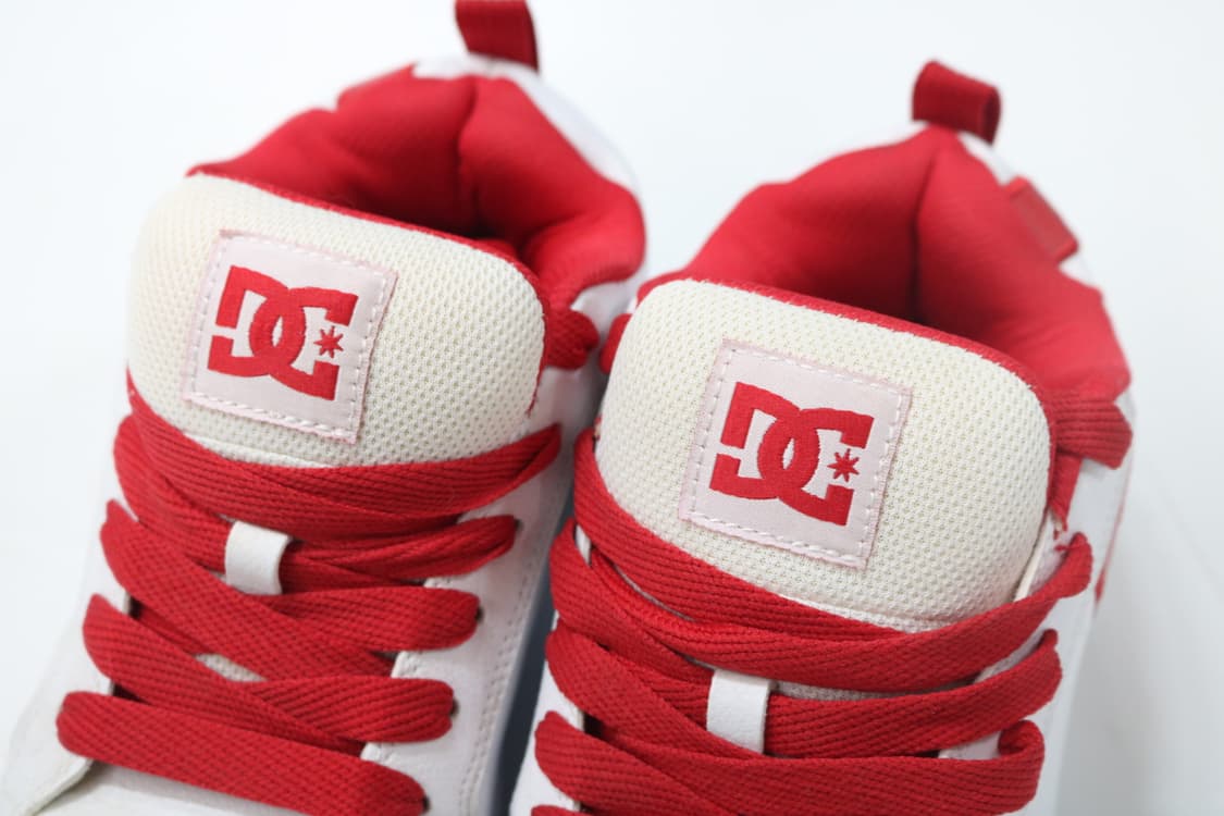 DC Shoes 디씨슈즈 코트 그래픽 라이트 화이트 레드 스니커즈  상품이미지3