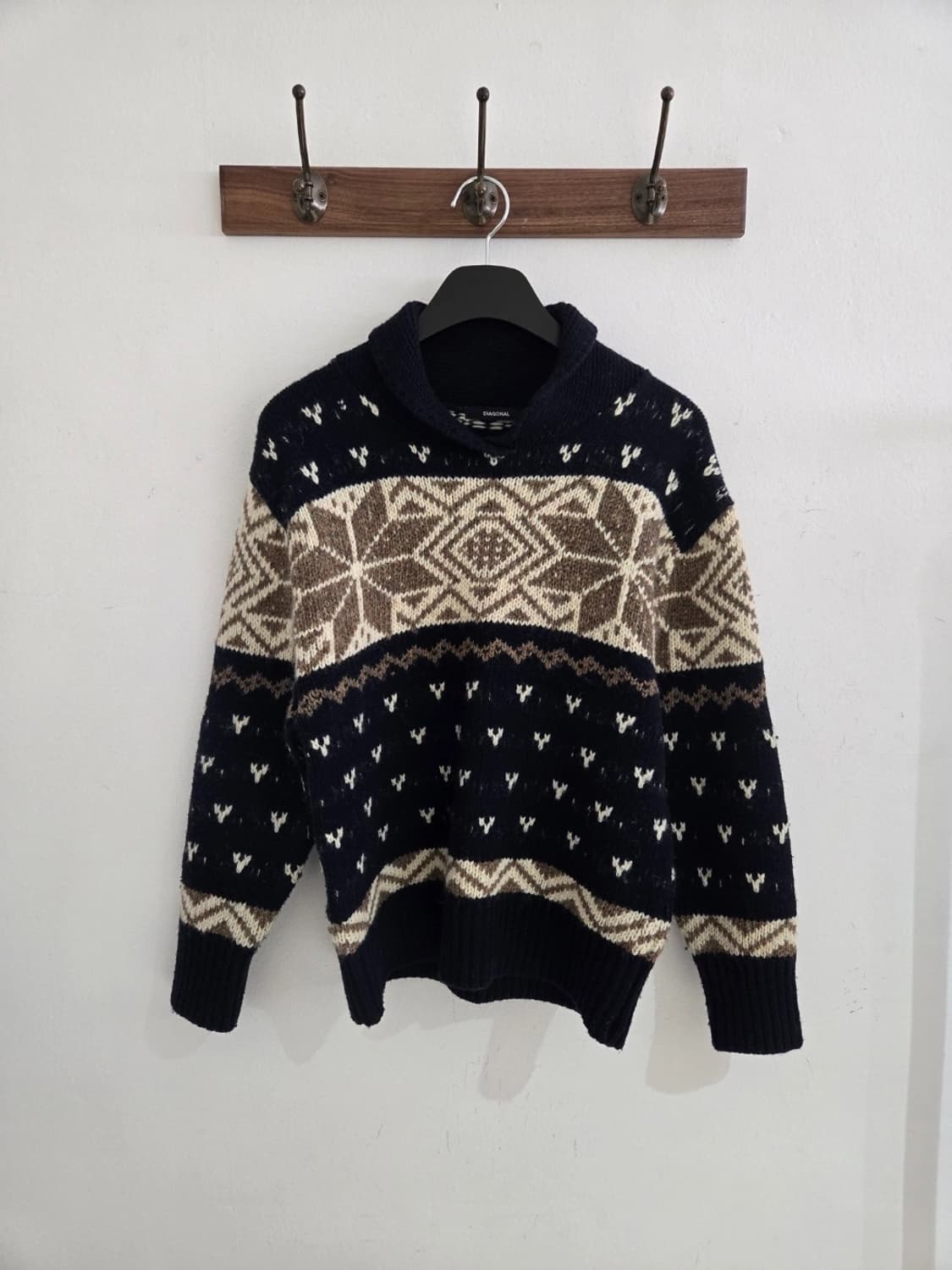 다이애그널 니트 상품이미지1