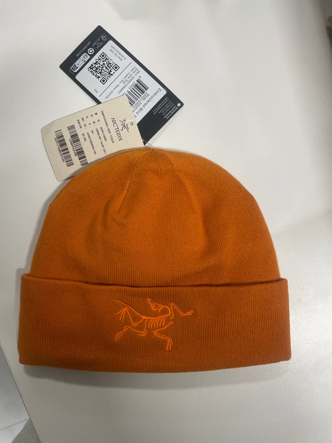 아크테릭스 / 엠브로이더드 버드 토크(비니) 오렌지 / F 상품이미지1