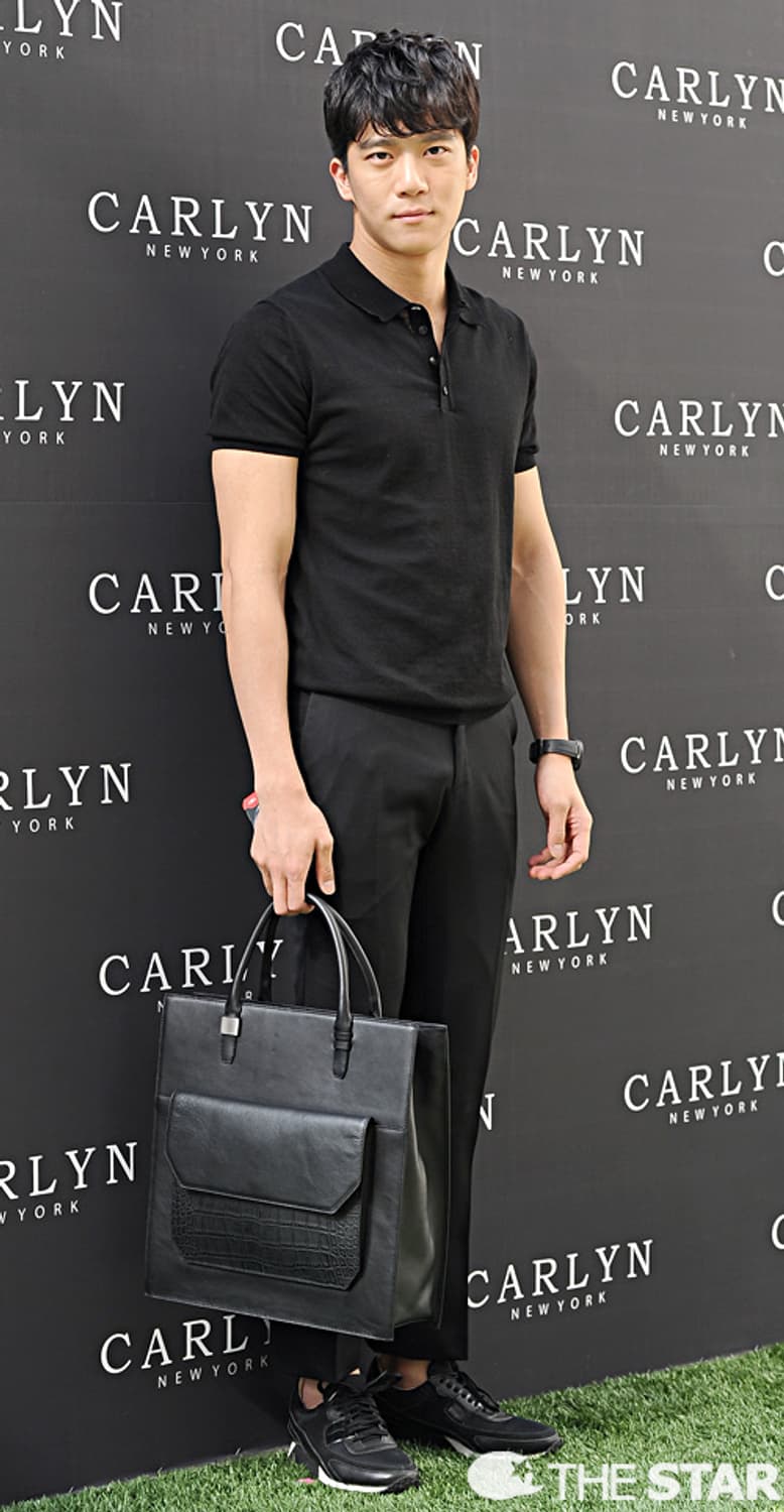 Carlyn 칼린 몰튼 소가죽 토트백 블랙 상품이미지3