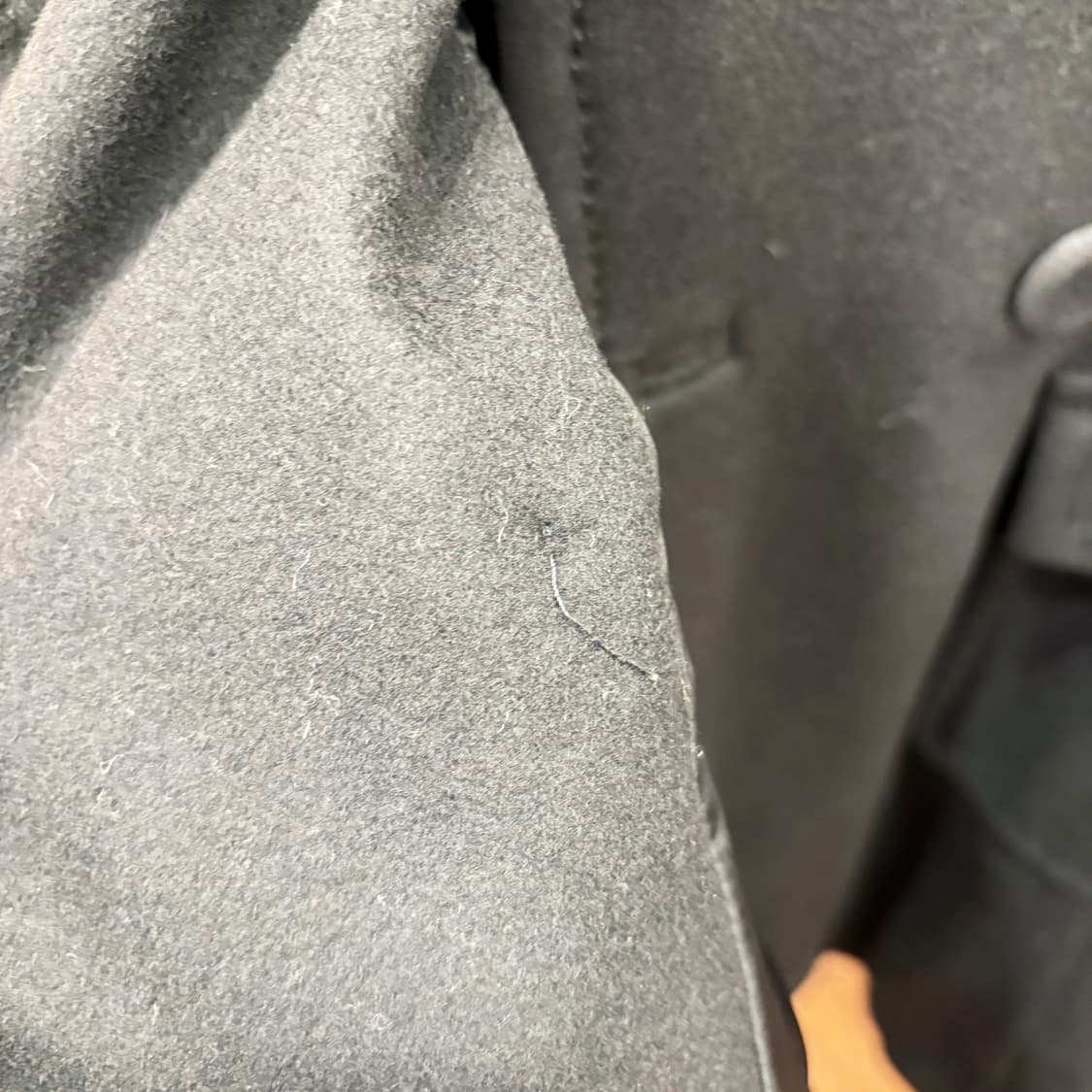 막스앤코 롱 코트 더블 브레스티드 커프스 노치드 라펠 벨트 디테일 블랙 상품이미지10