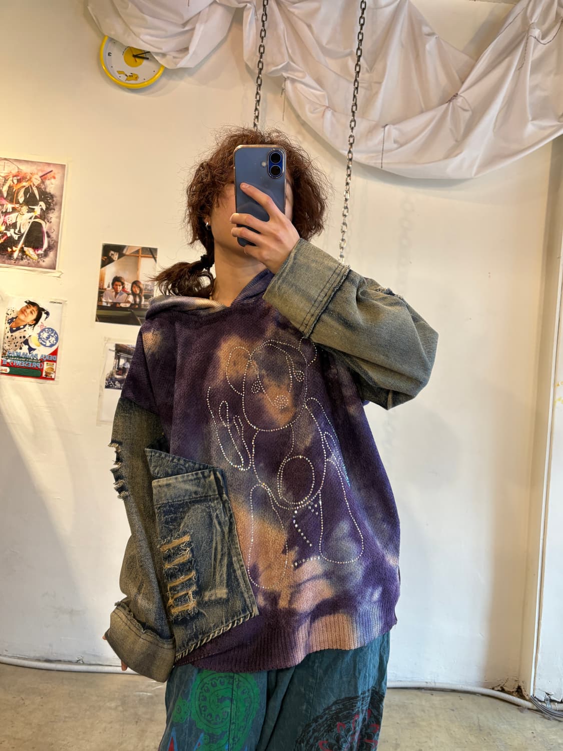 곰돌이 비즈 데미지 디테일 워싱 오버핏 후드티 상품이미지1