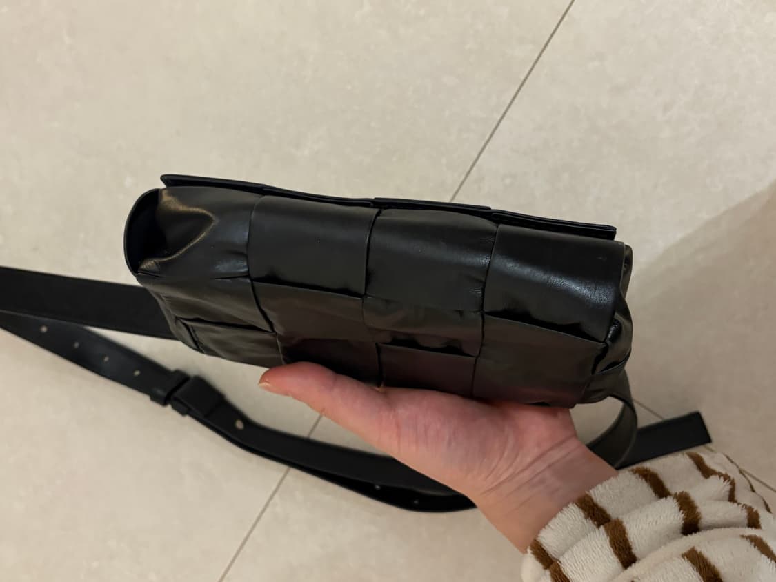 보테가 벨트백 상품이미지9