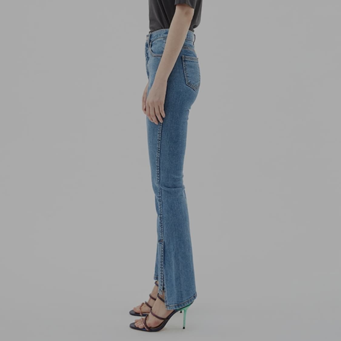 앤더슨벨 언발란스 슬릿 부츠컷 데님 팬츠 상품이미지2