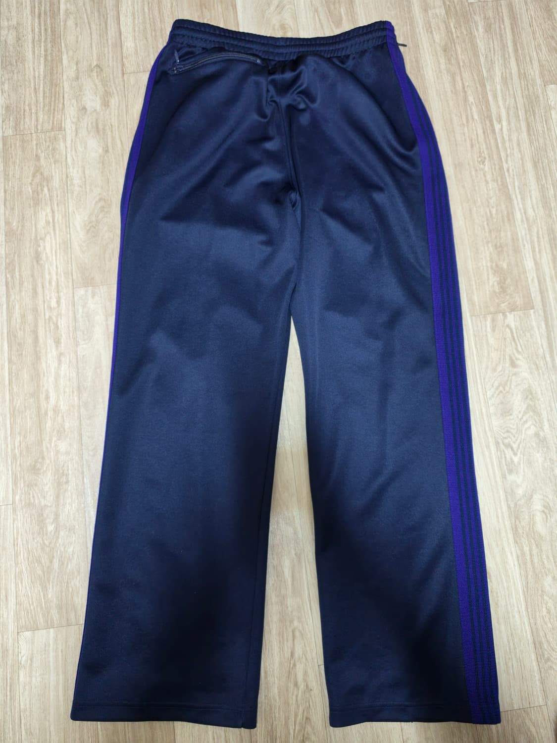 (판매) 니들스 트랙팬츠 네이비 m사이즈 상품이미지3