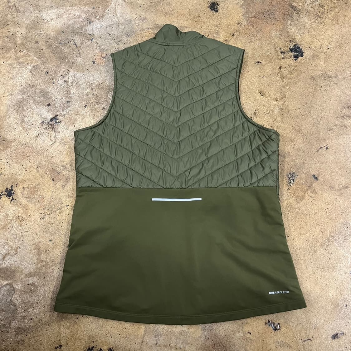 [정품/L] 나이키 퀼팅 패딩 조끼 카키색 b18 상품이미지3