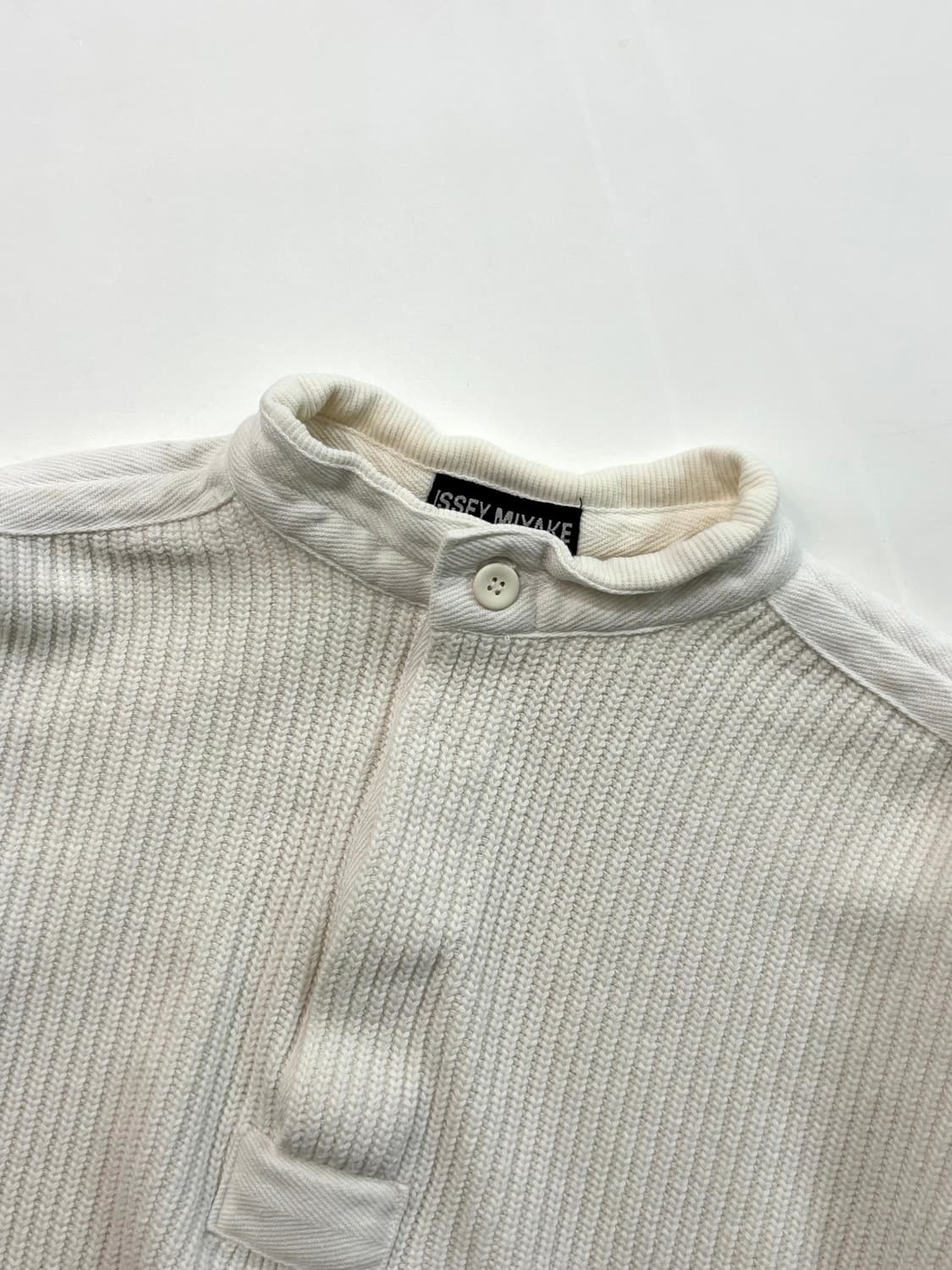 Issey Miyake 이세이미야케 90s 화이트 모크넥 니트 상품이미지3