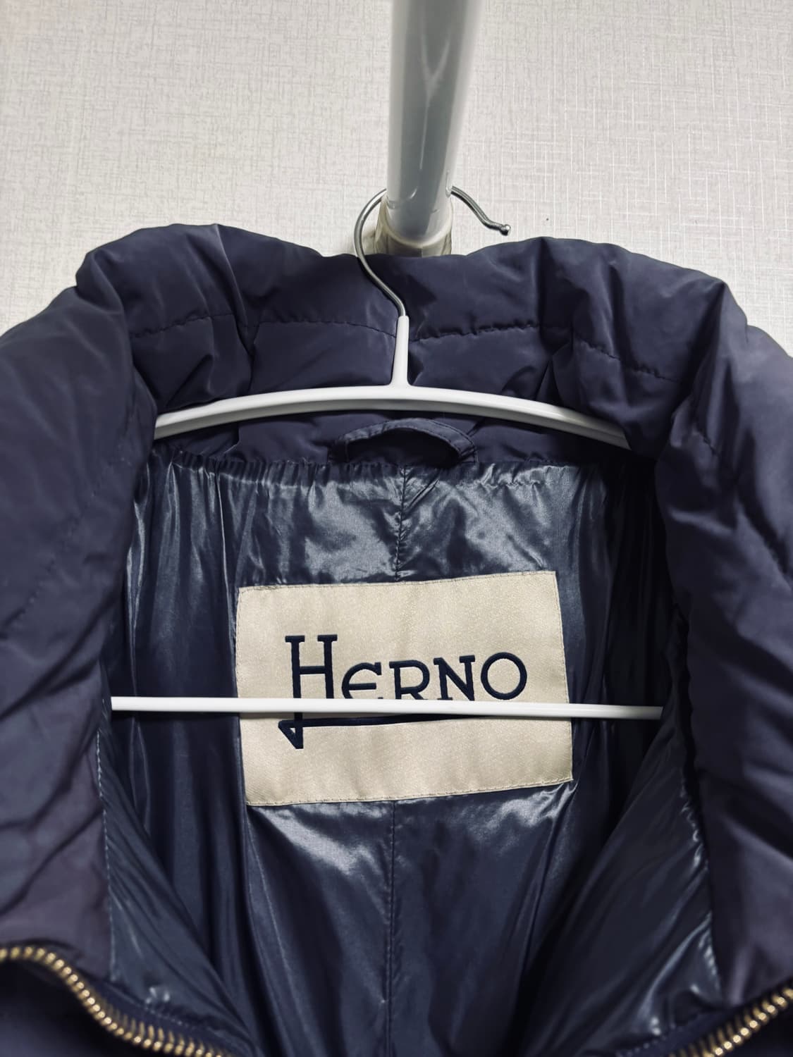 에르노 HERNO POLAR-TECH 네이비 구스다운 코트 상품이미지2